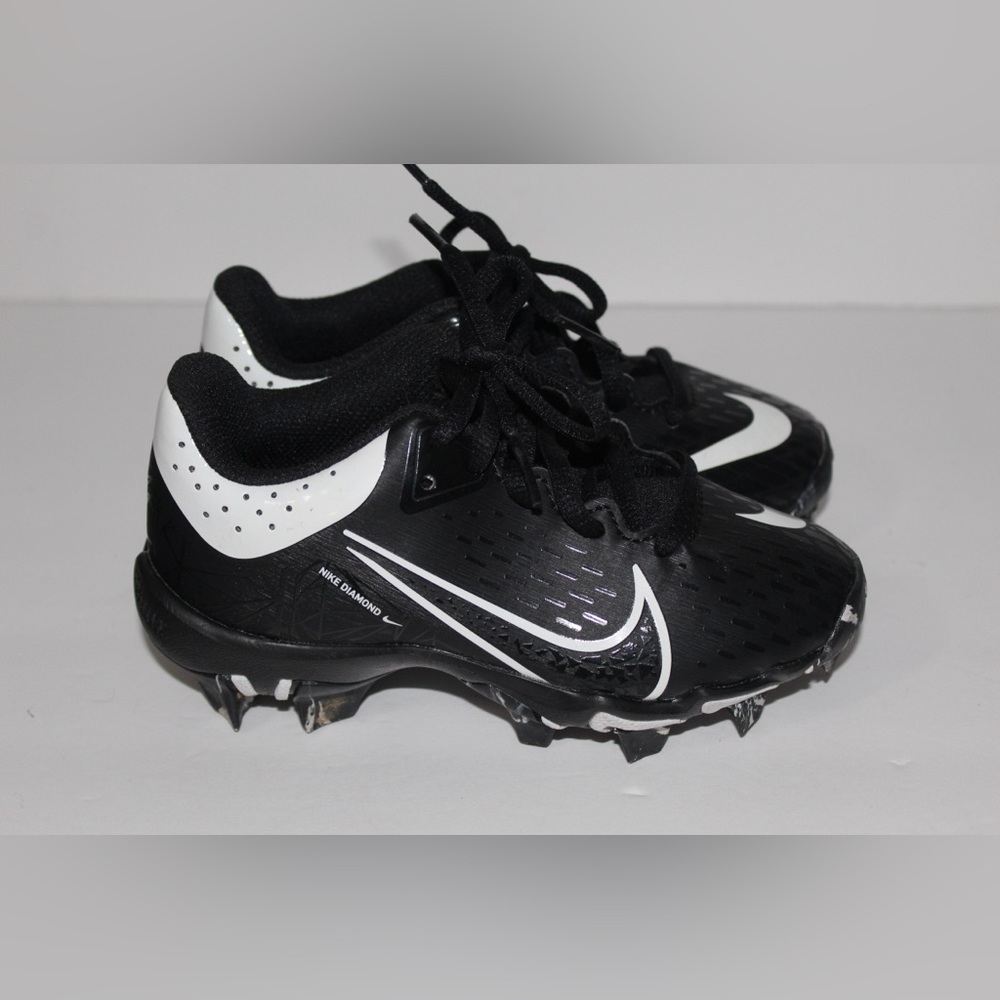 Kids NIKE HYPERDIAMOND SOFTBALL CLEATS Black White CZ5919-005, Size 11c